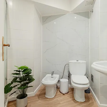 Marisol, Spacious T2 With Ac Near Golf, Aroeira, Caparica Appartement Charneca (Setubal)