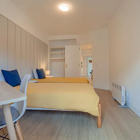 Appartement Marisol, Spacious T2 With Ac Near Golf, Aroeira, Caparica
