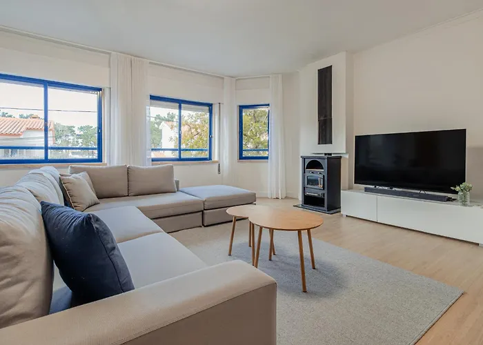 アパート Marisol, Spacious T2 With Ac Near Golf, Aroeira, Caparica