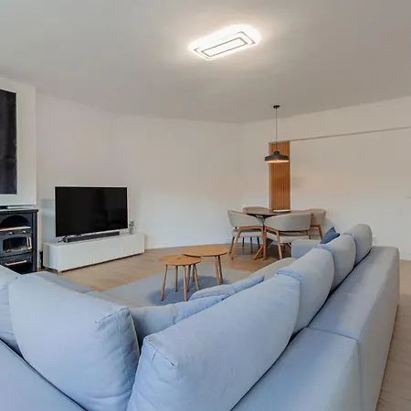 Marisol, Spacious T2 With Ac Near Golf, Aroeira, Caparica * שארנקה