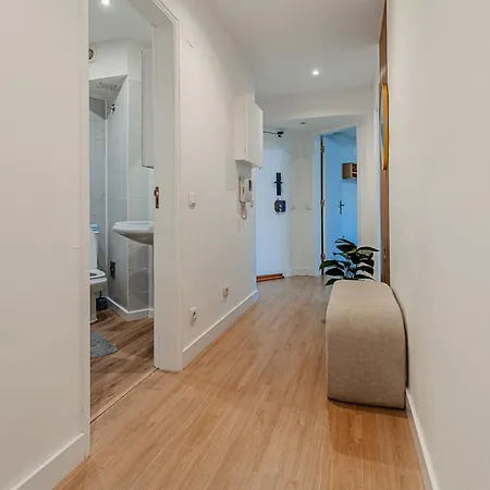 Marisol, Spacious T2 With Ac Near Golf, Aroeira, Caparica 公寓 *